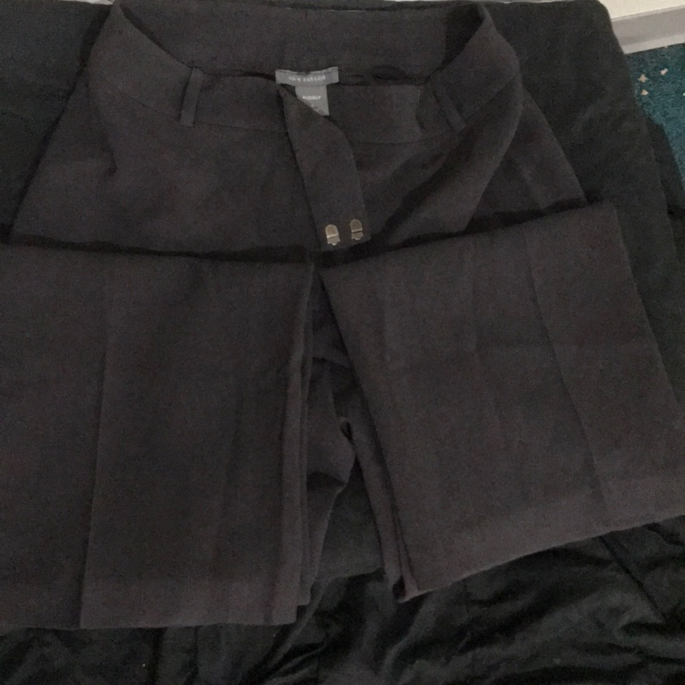 Ann Taylor - Picture 8 of 8